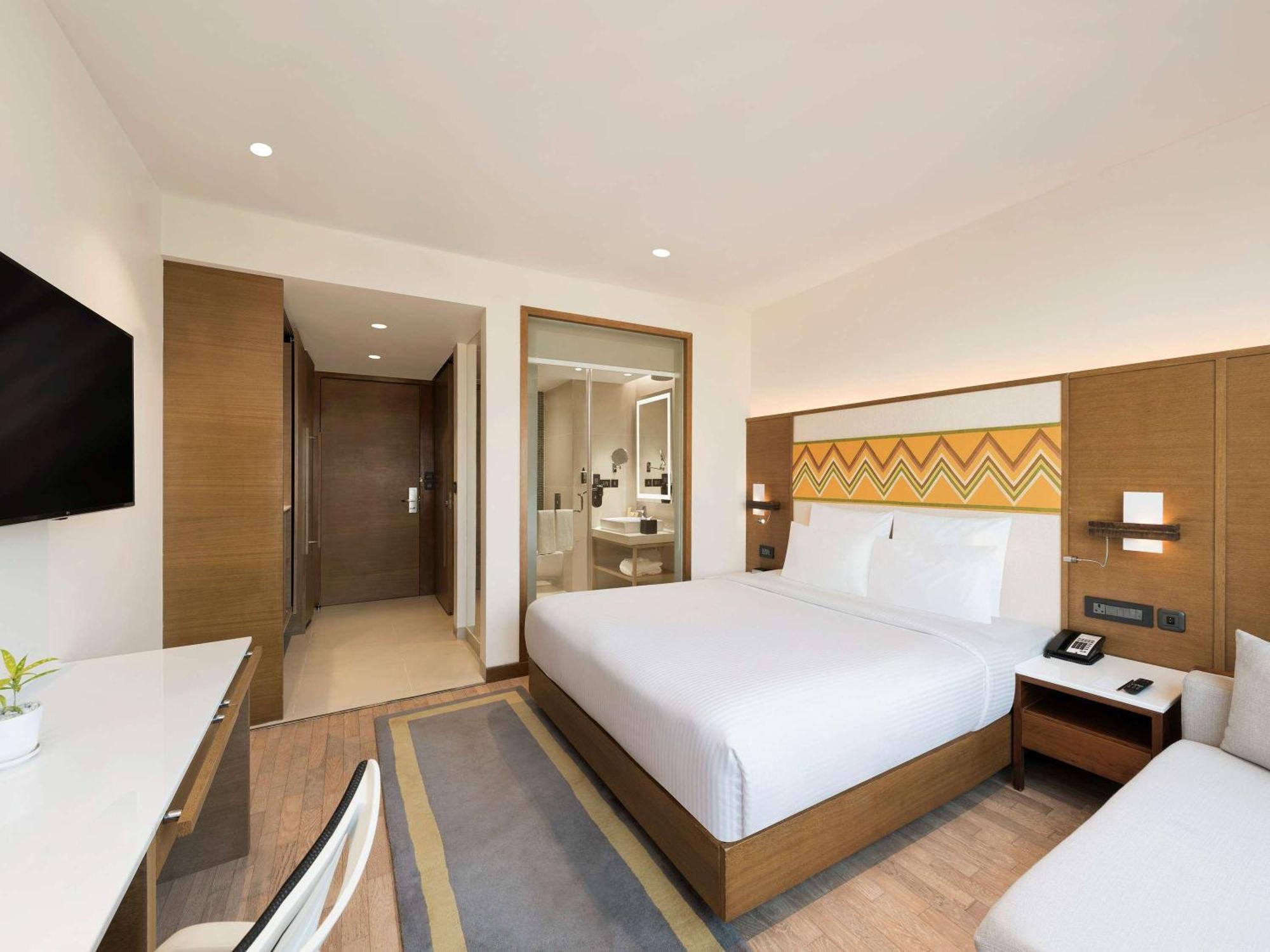 Novotel Guwahati Gs Road Dış mekan fotoğraf